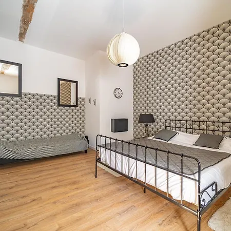 Cosy Room's Apartamento Frontonas