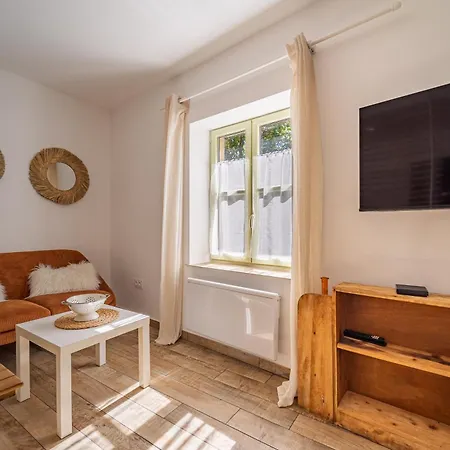 Les Marronniers Apartamento *